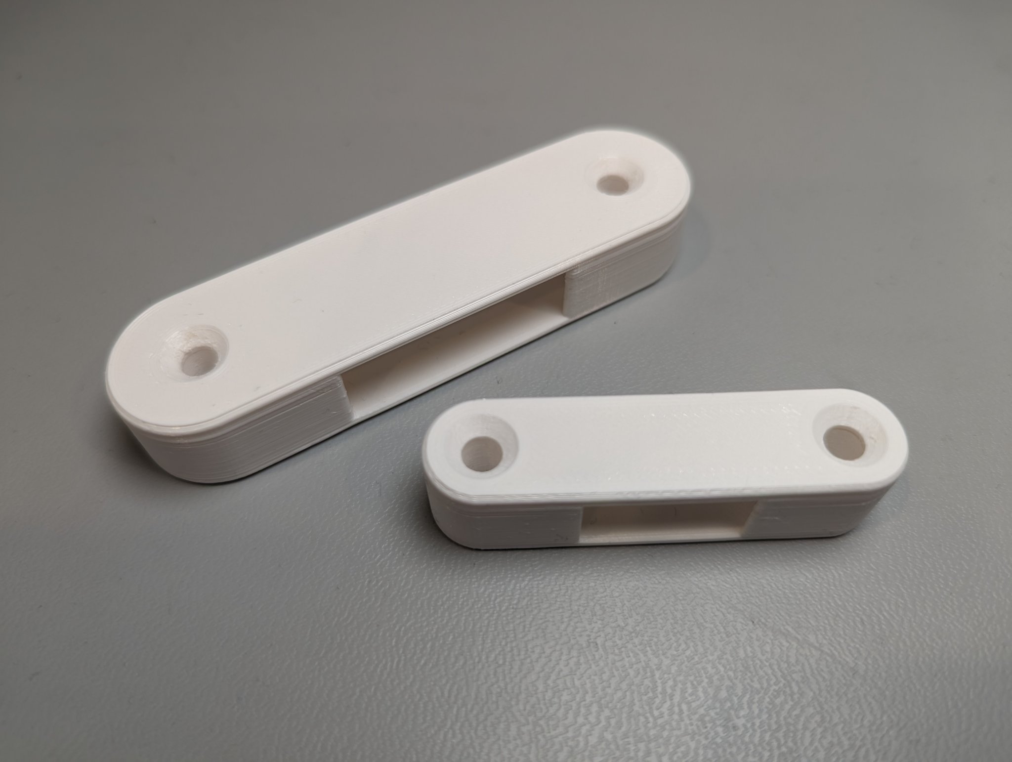 Giá đỡ cảm biến cửa Zigbee TuYa TS0203