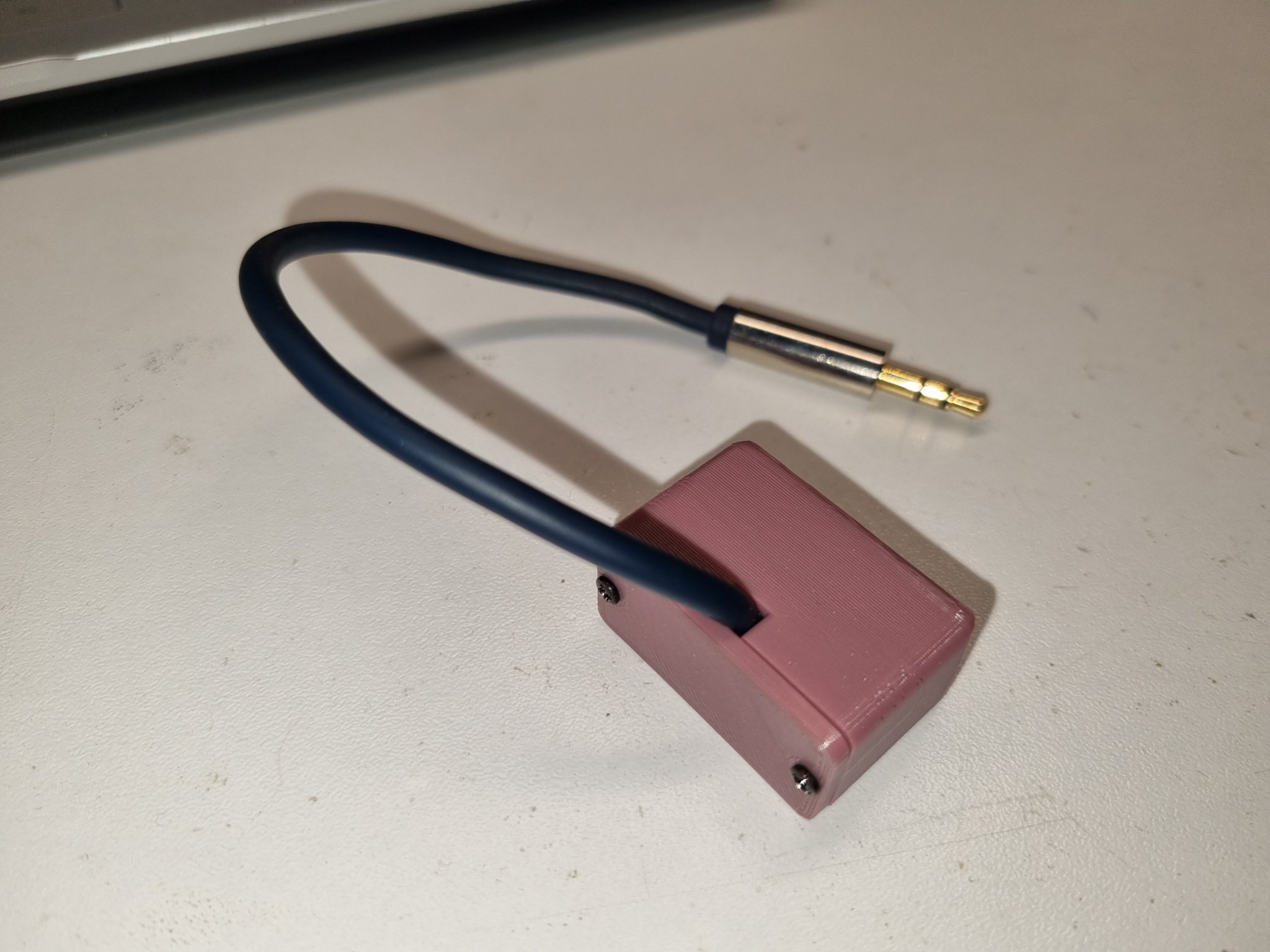 Bộ chia Y cho jack stereo hỗ trợ 2 thiết bị âm thanh