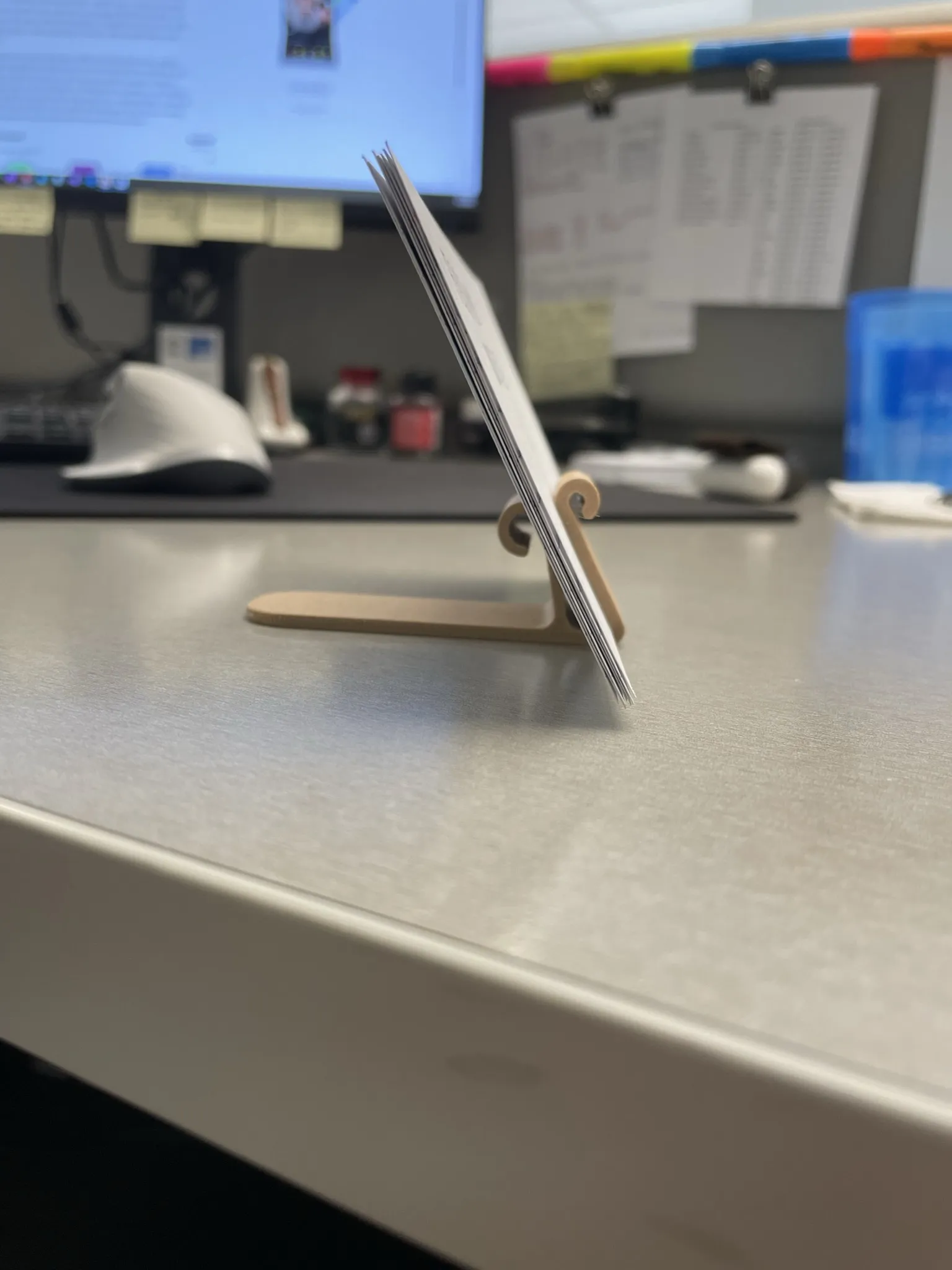 Giá đỡ thẻ ghi chú đa năng bằng nhựa bền