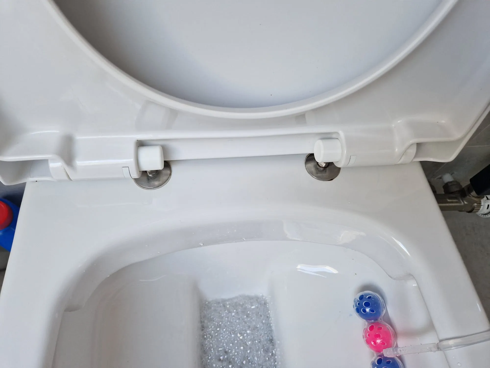 Nắp vít cho bệ toilet