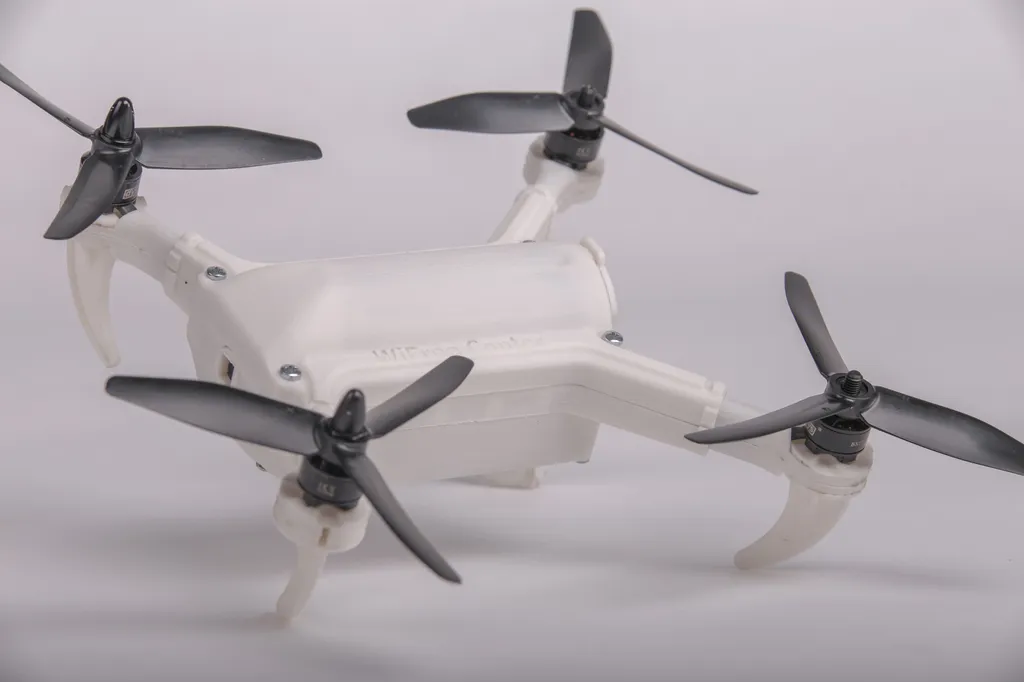 Máy bay điều khiển từ xa WiFree Copter sử dụng Raspberry Pi