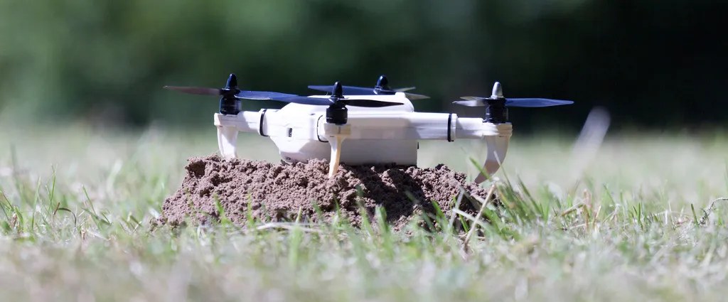 Máy bay điều khiển từ xa WiFree Copter sử dụng Raspberry Pi