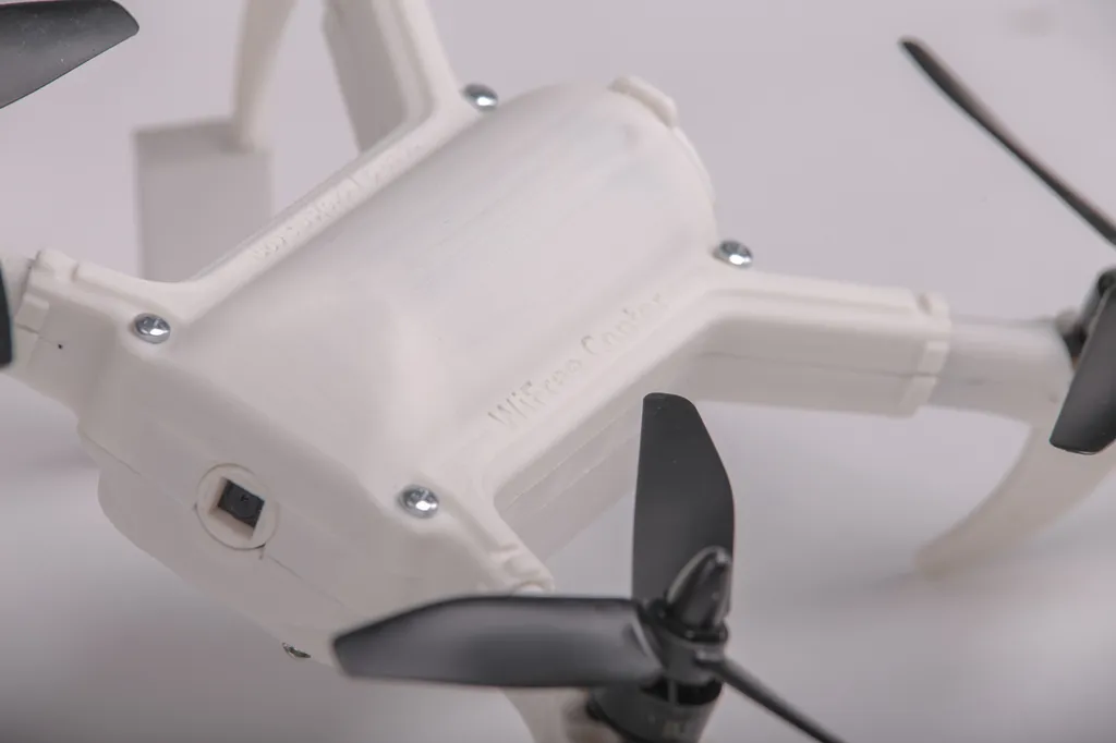 Máy bay điều khiển từ xa WiFree Copter sử dụng Raspberry Pi