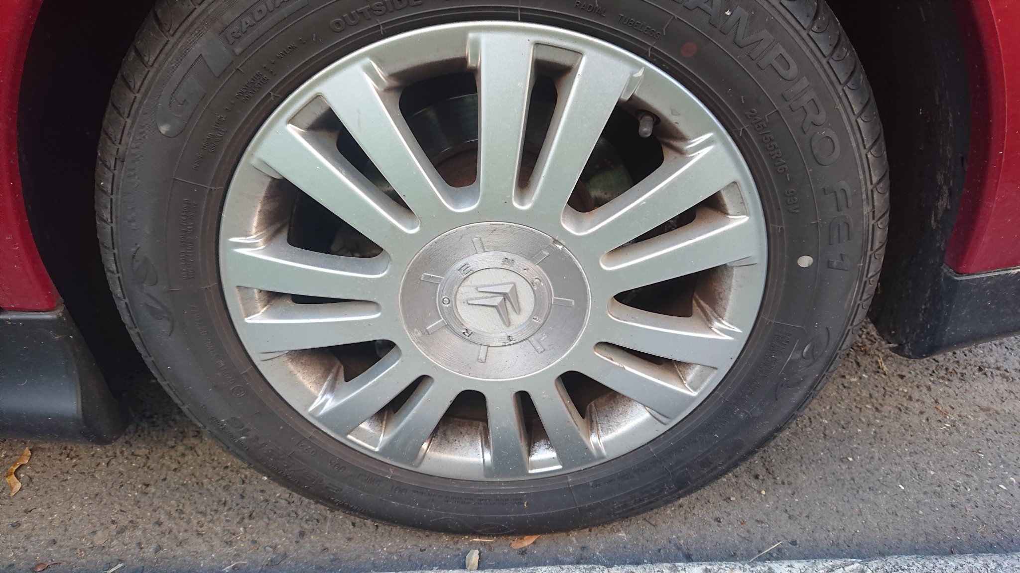 Nắp trung tâm bánh xe Hungaro cho Citroen C5