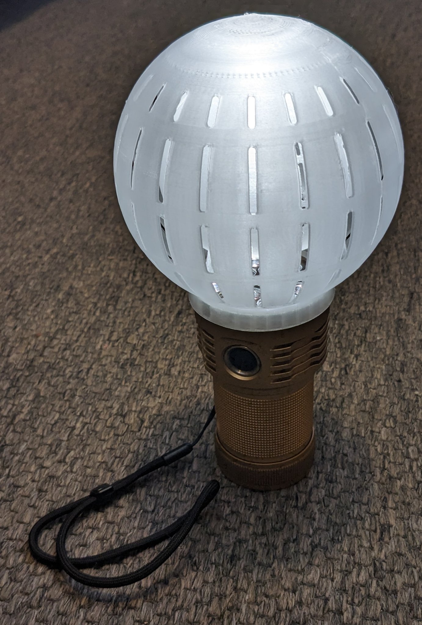 Bộ khuếch tán hai lớp cho đèn pin Emisar D18