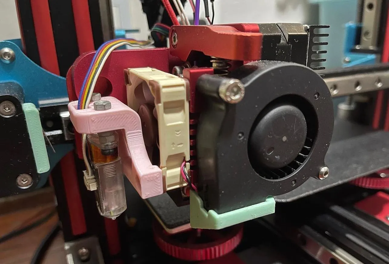 Giá đỡ lắp đặt bltouch cho quạt 40XX