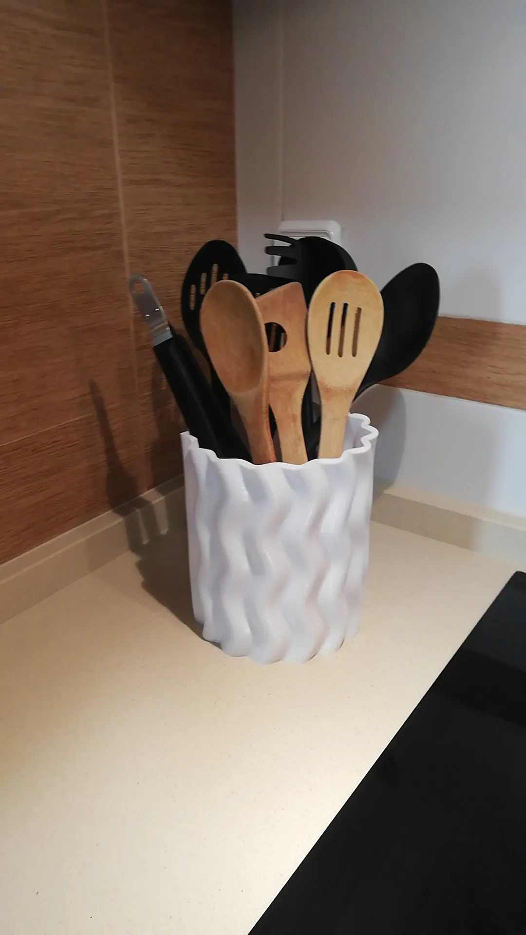 Bát đựng đồ dùng nhà bếp thiết kế độc đáo làm quà tặng