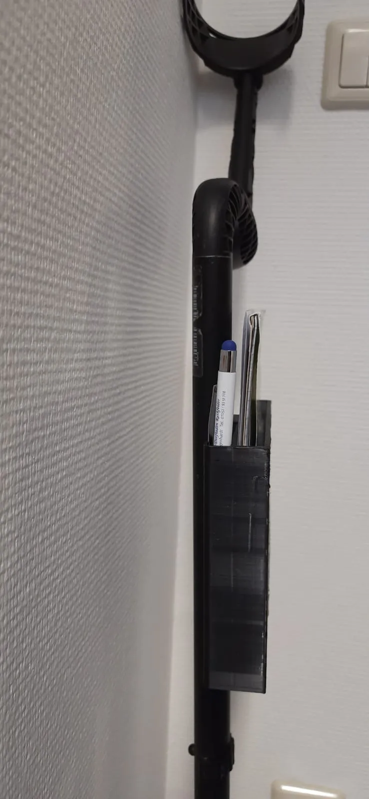 Giá đỡ Notepad cho nạng ganymed