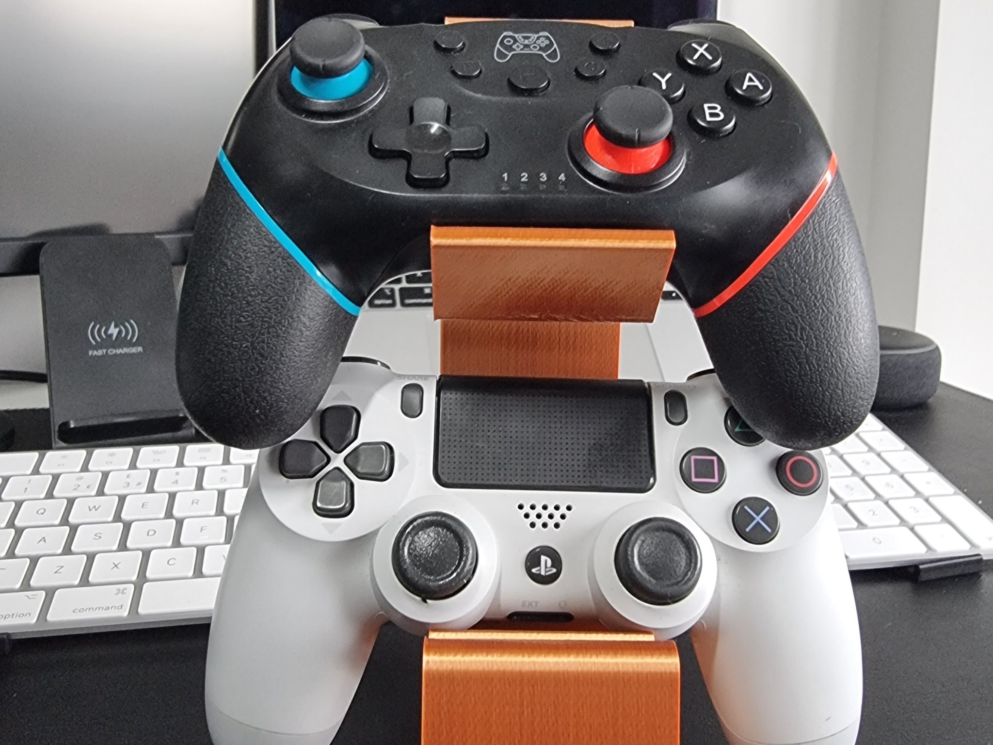 Giá đỡ điều khiển đôi đứng cho Xbox và PS4/PS5