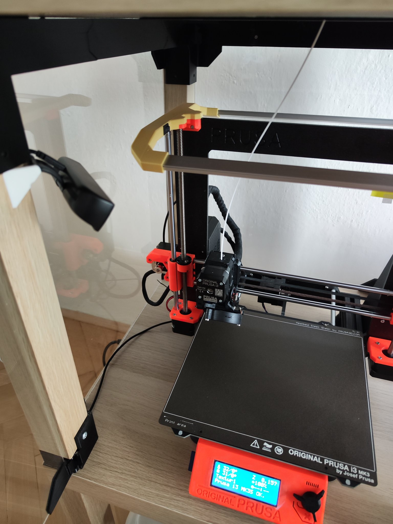 Giá đỡ camera IKEA Lack cho webcam NICEBOY Stream Pro