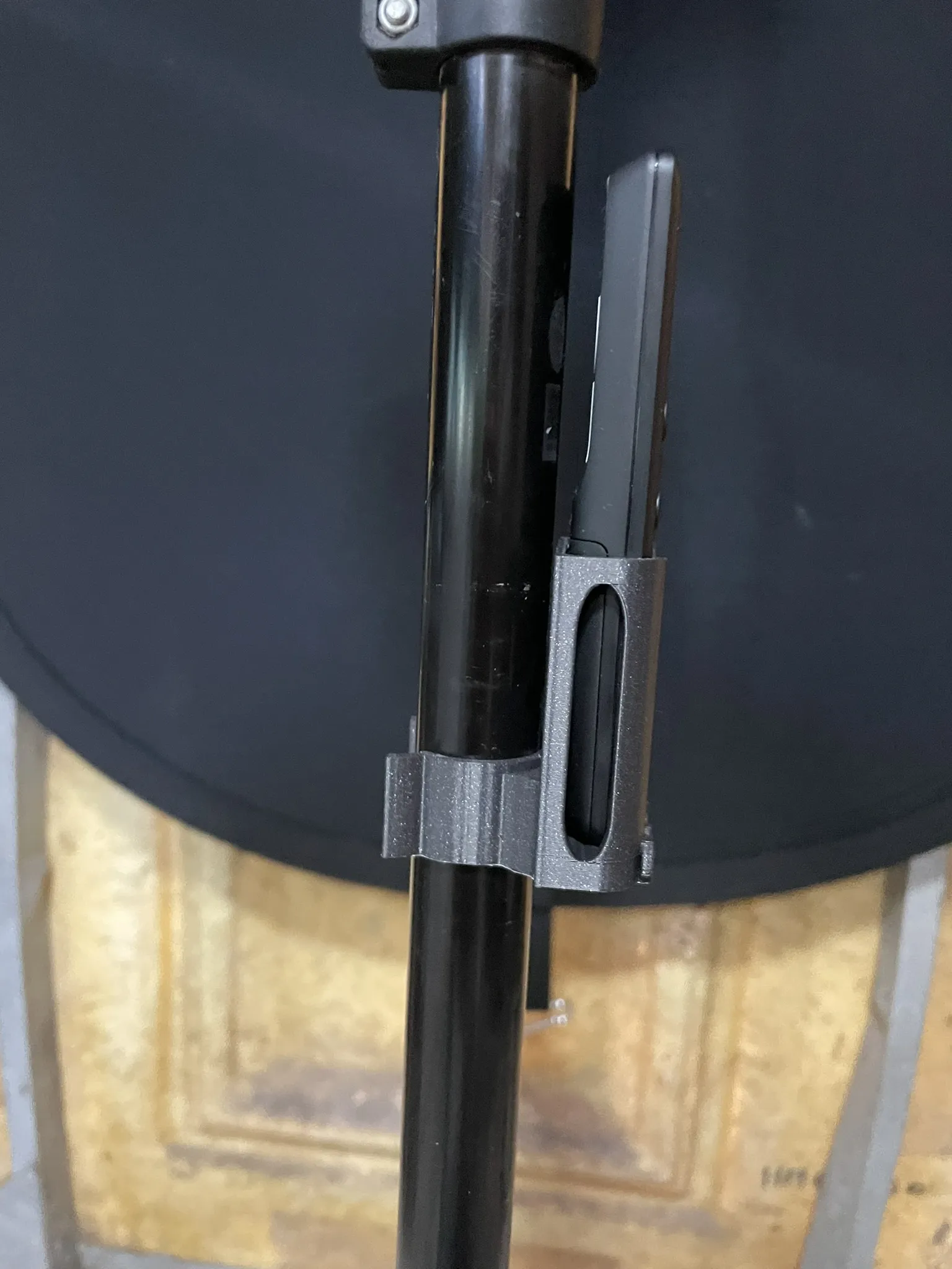 Kẹp chân máy ảnh không dây Godox cho đèn SL60IID COB