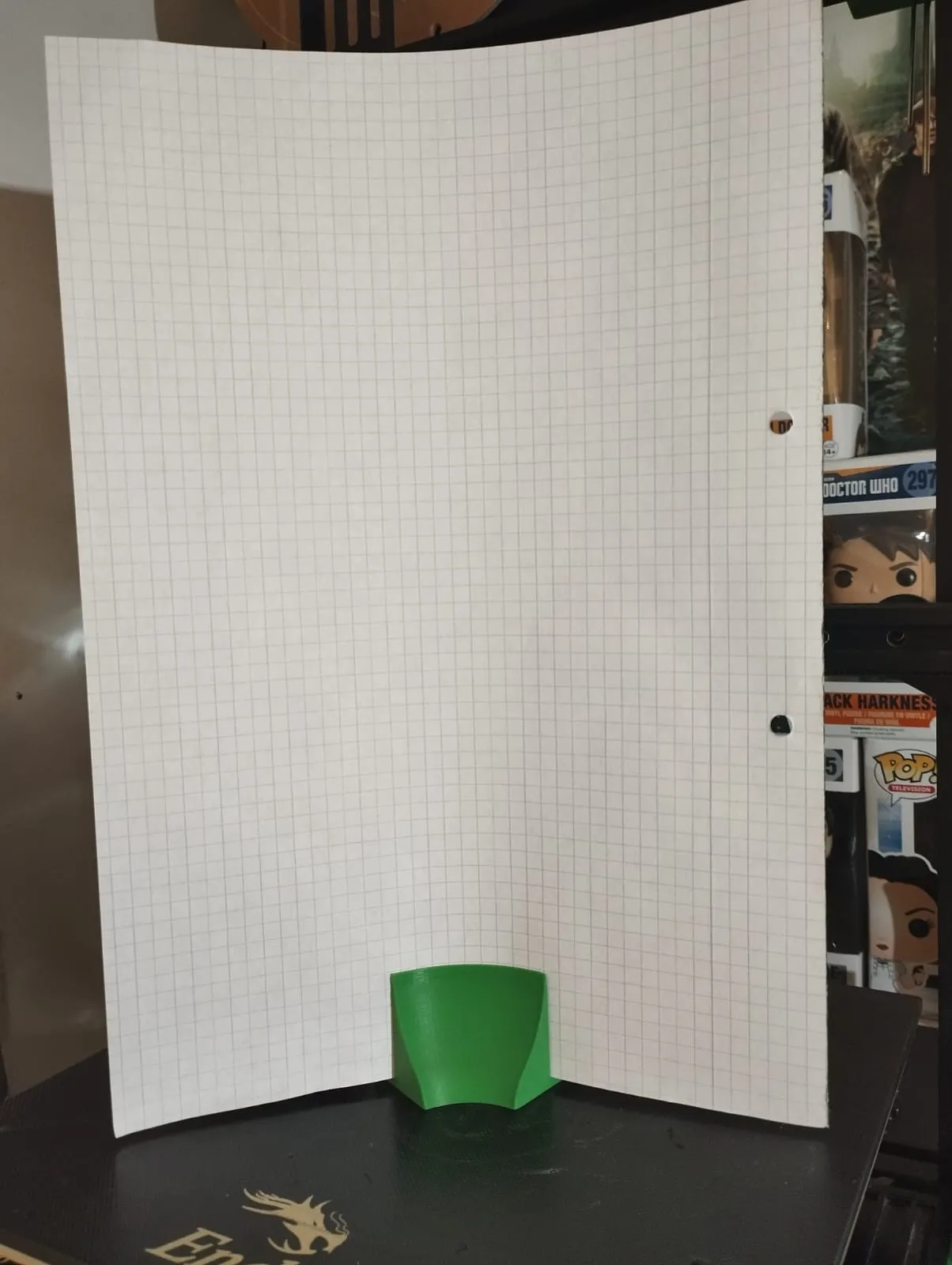 Giá đỡ giấy đứng nhỏ gọn cho văn phòng