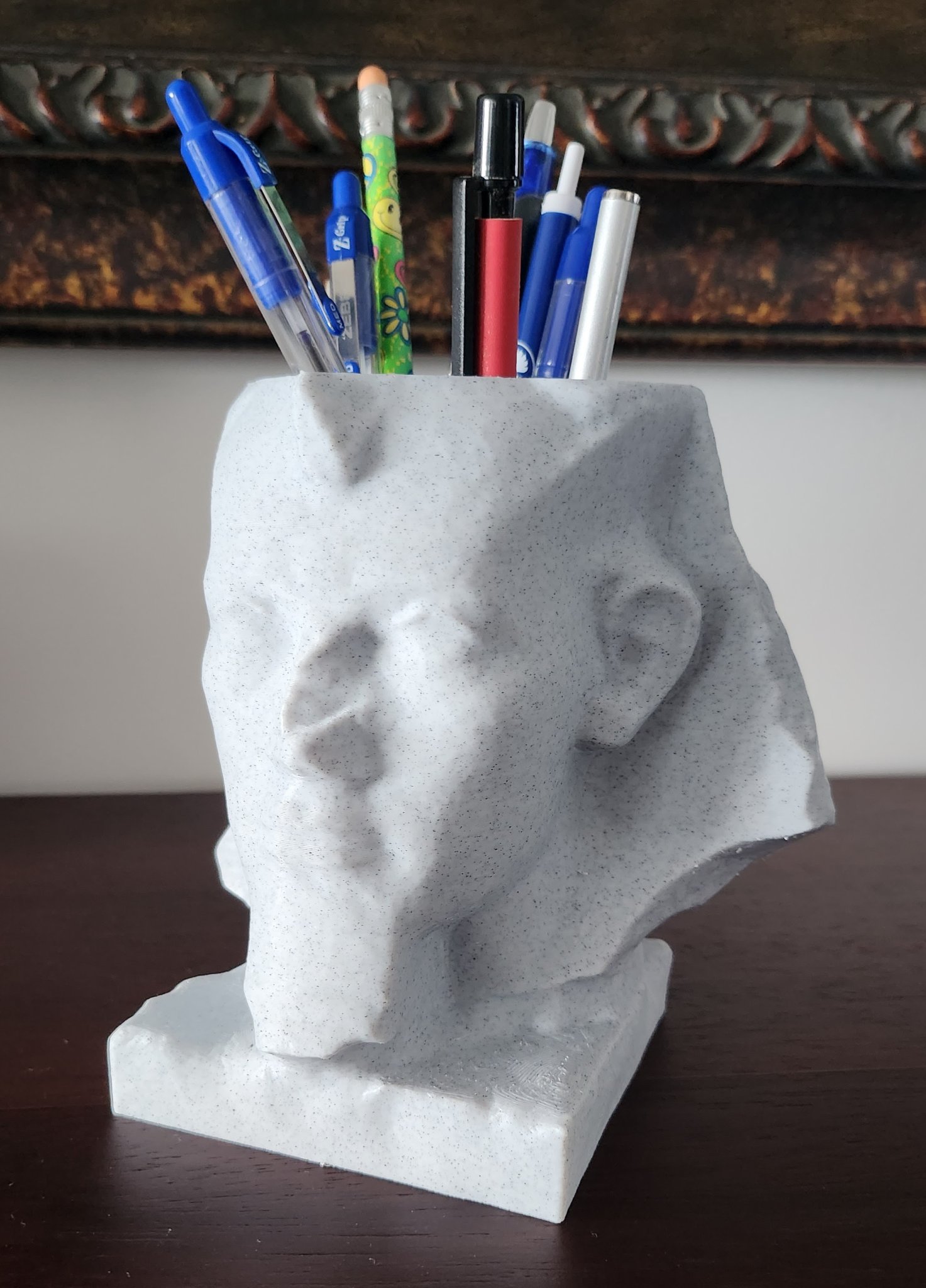 Giá đỡ bút Amenemhat từ Bảo tàng Anh