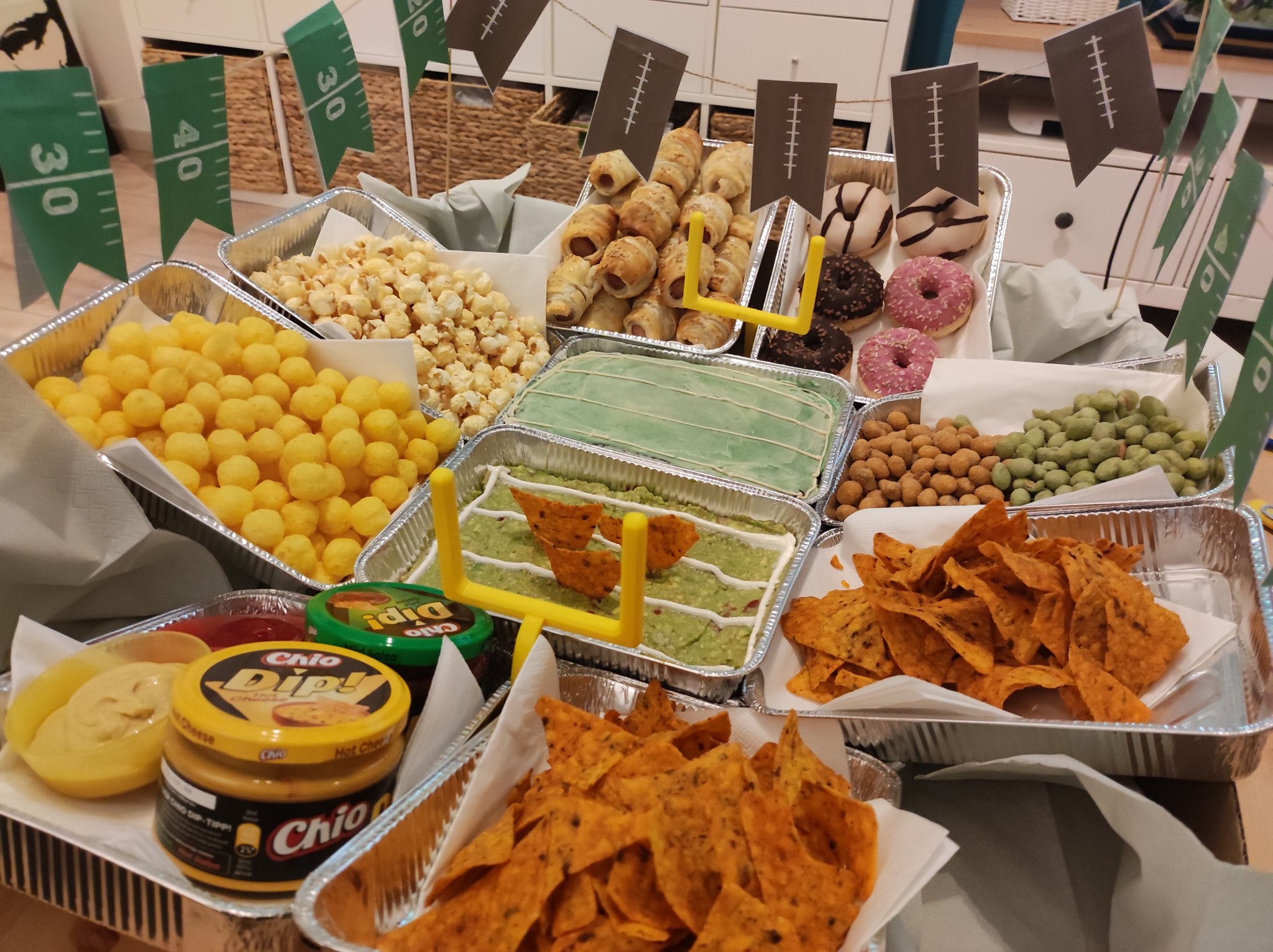 Cột gôn bóng đá thu nhỏ tại sân vận động Snack