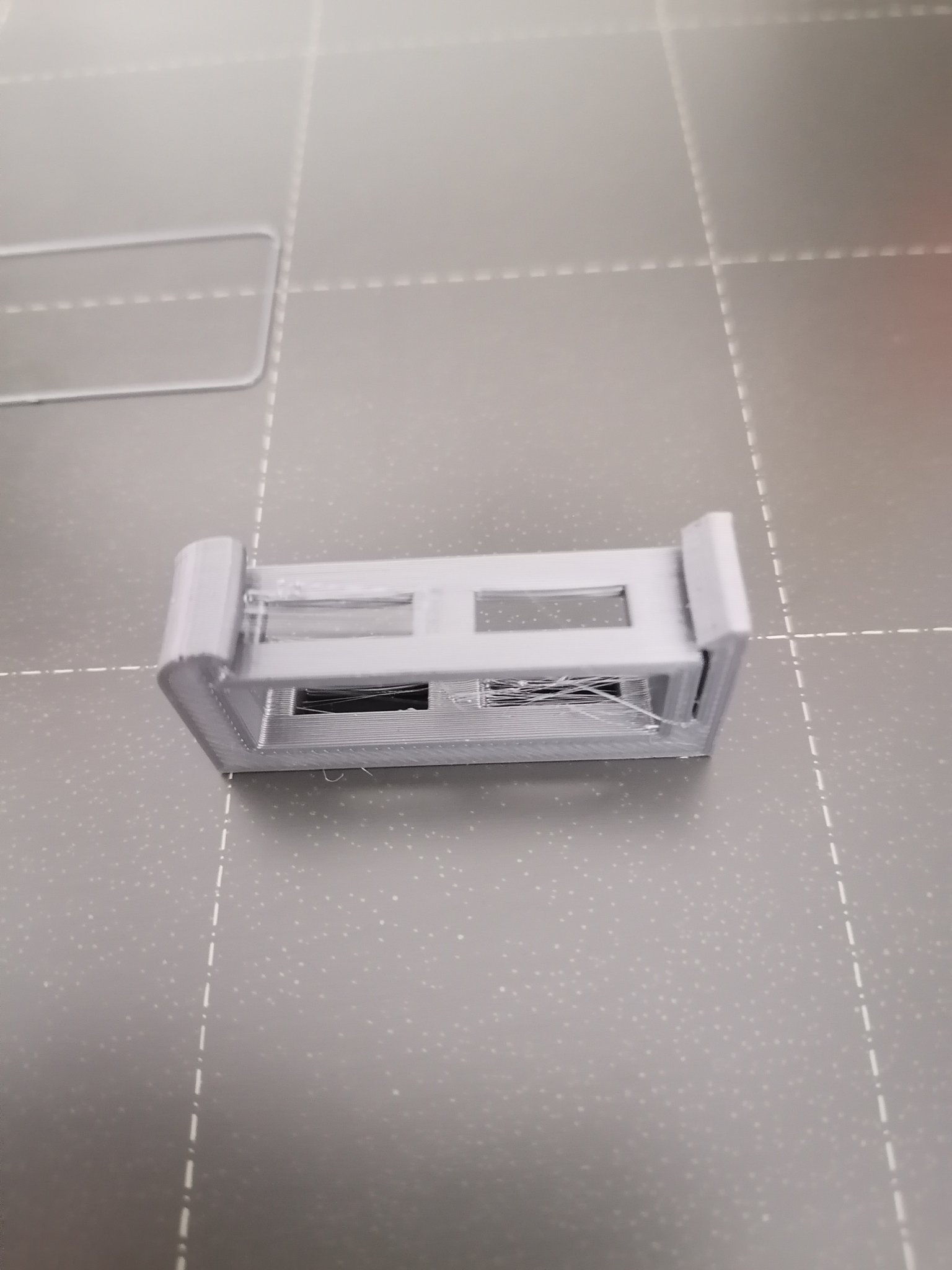 Nút dừng DIN Shin cho thiết bị điện tử