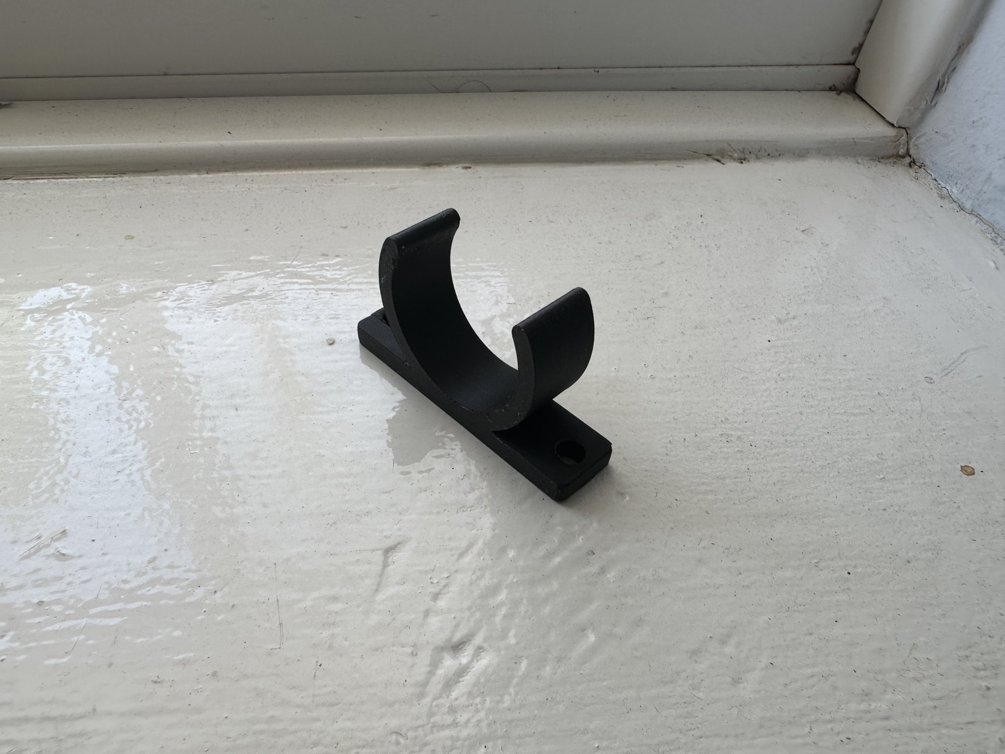 Giá đỡ an toàn phòng cháy chữa cháy gắn tường/trần