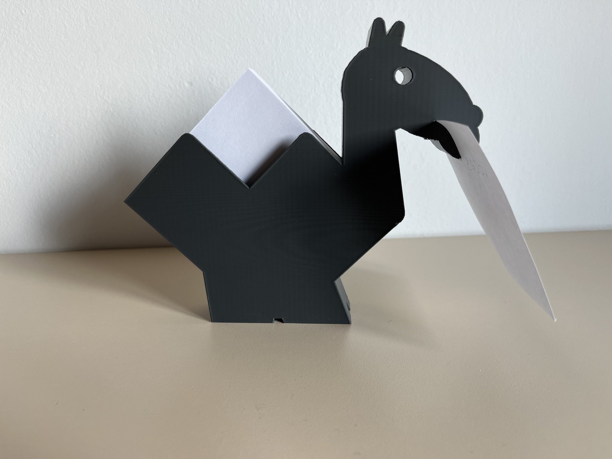 Giá đỡ ghi chú hình lạc đà độc đáo cho văn phòng