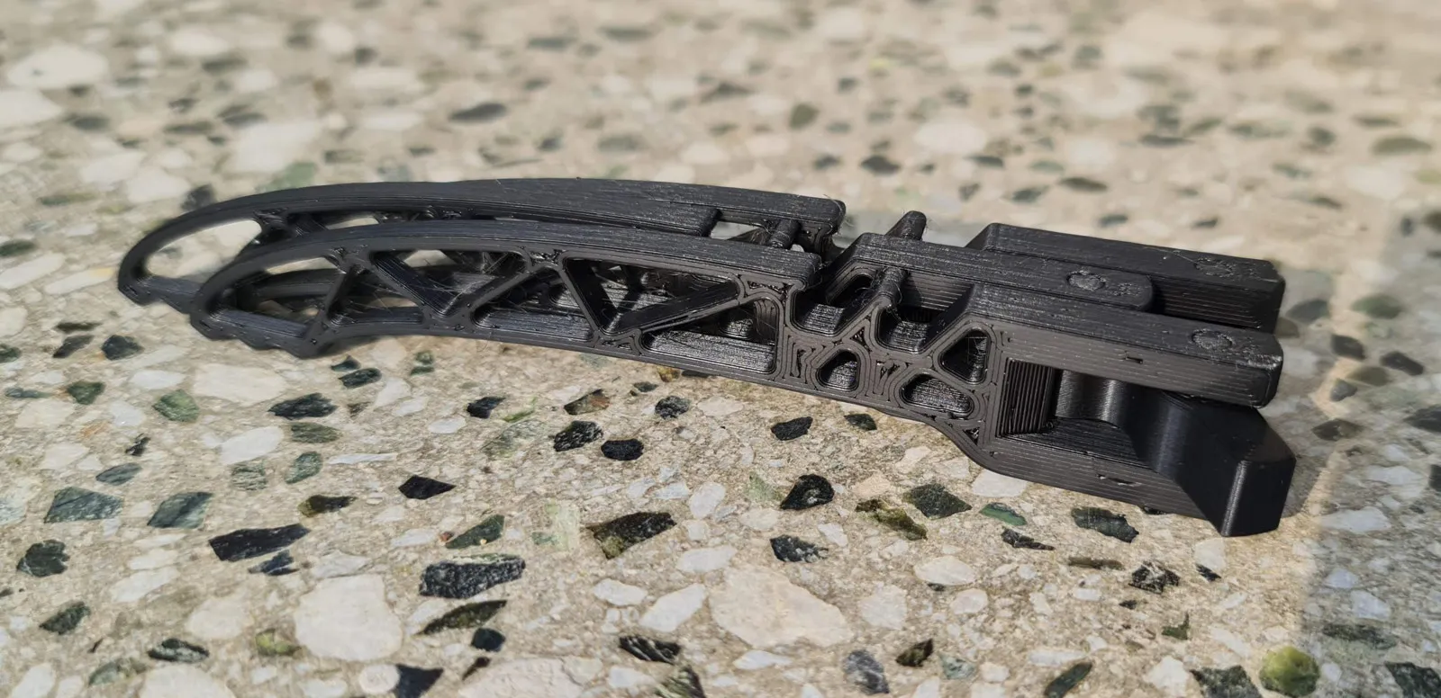 Giá đỡ bình gas cho bếp nấu cắm trại