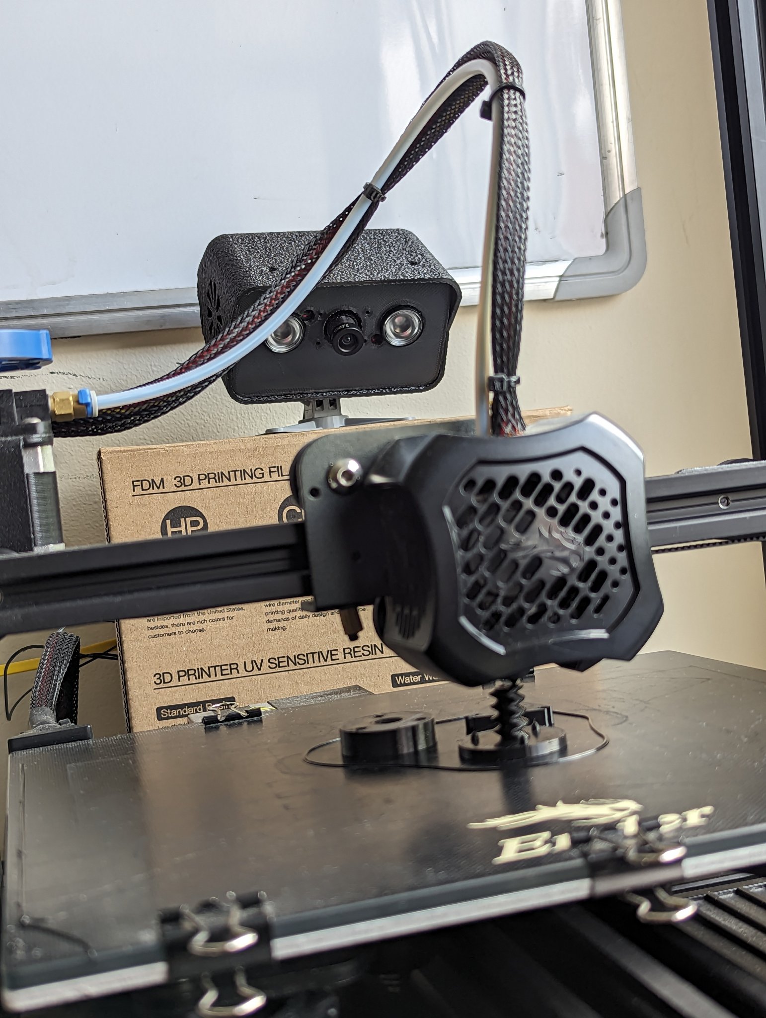 Vỏ camera Pi Zero Noir với giá đỡ GoPro