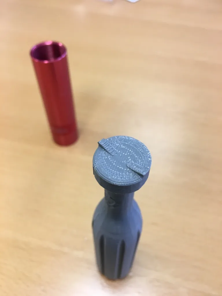 Công cụ thay đổi ống kính cho máy laser