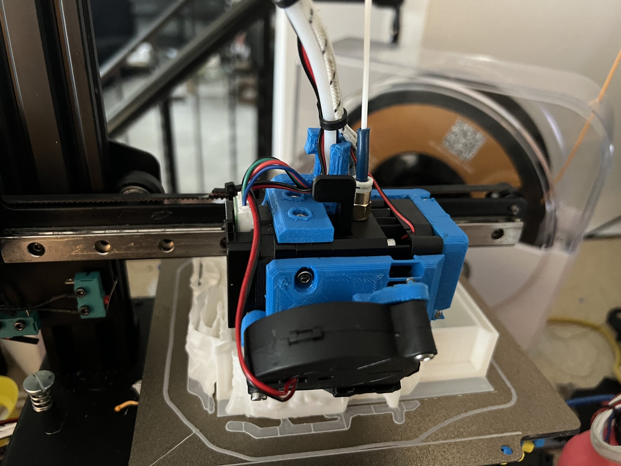 Giá đỡ cho đầu phun H2 Biqu trên máy in Kingroon KP3S