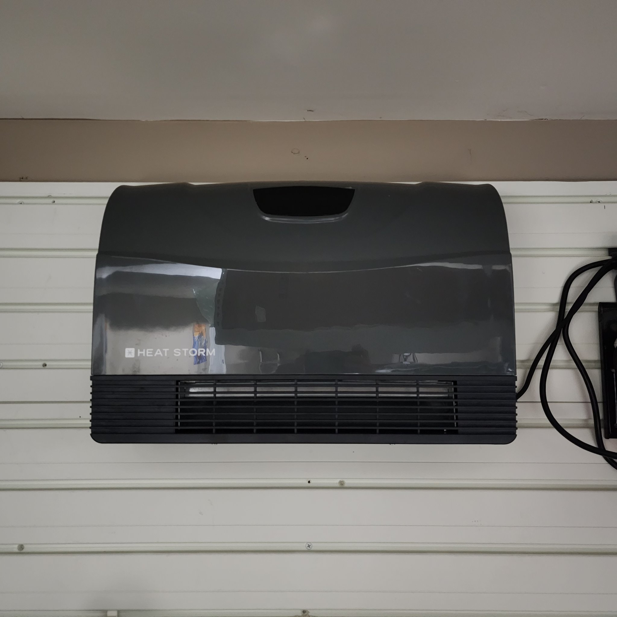 Giá đỡ lắp đặt ốc vít FLOW WALL cho tường khô