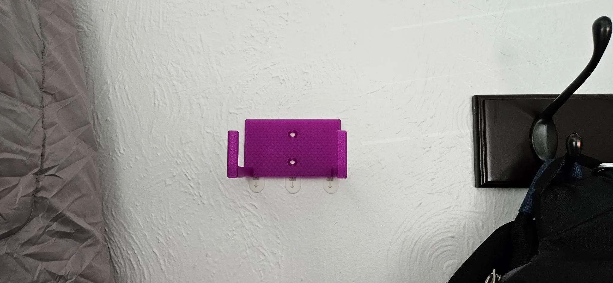 Giá đỡ gắn tường cho vợt pickleball