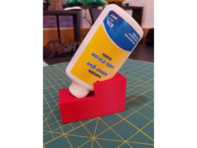 Giá đỡ keo Elmer giúp bảo quản keo không bị tắc