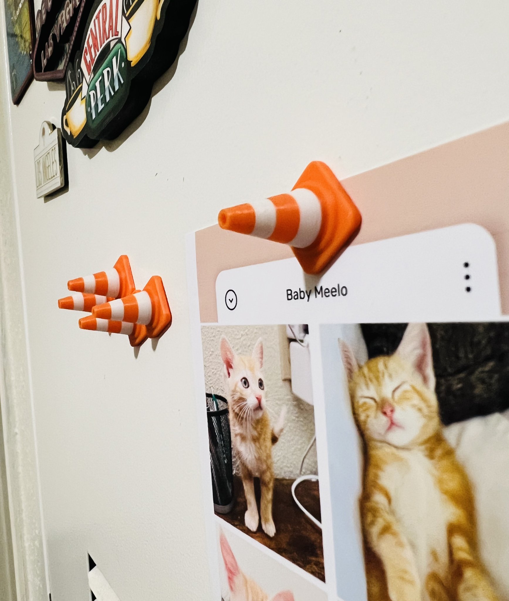 Nam châm tủ lạnh hình nón giao thông VLC cải tiến 8mm*2mm