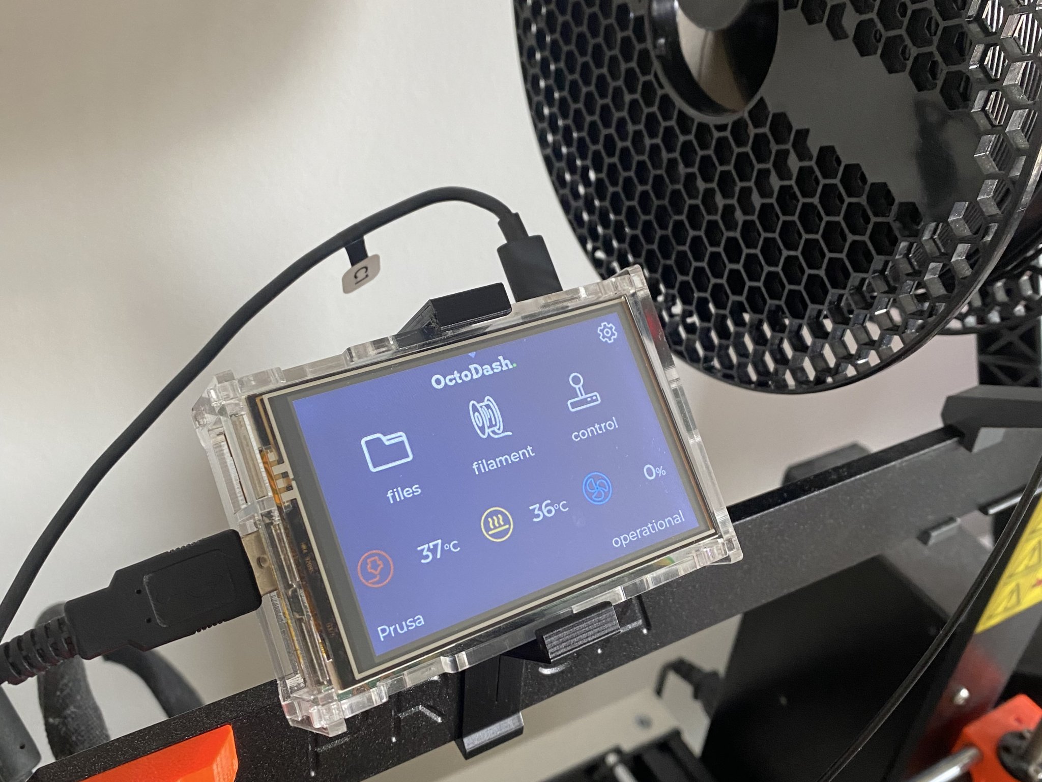 Giá đỡ Raspberry Pi cho màn hình Kuman 3.5 inch trên Prusa MK3S