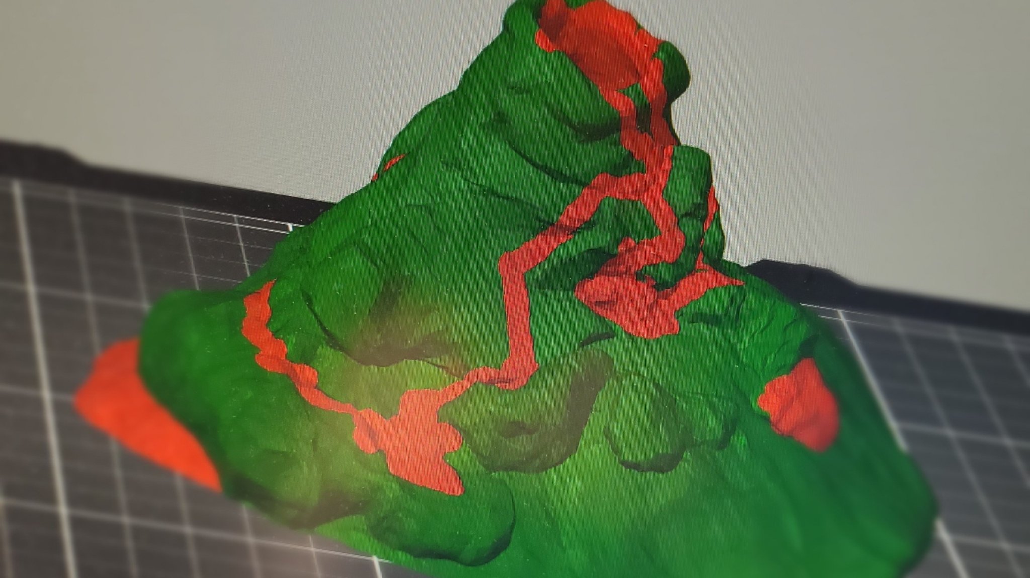 Mô hình núi lửa cho mô hình đường ray và thiên nhiên