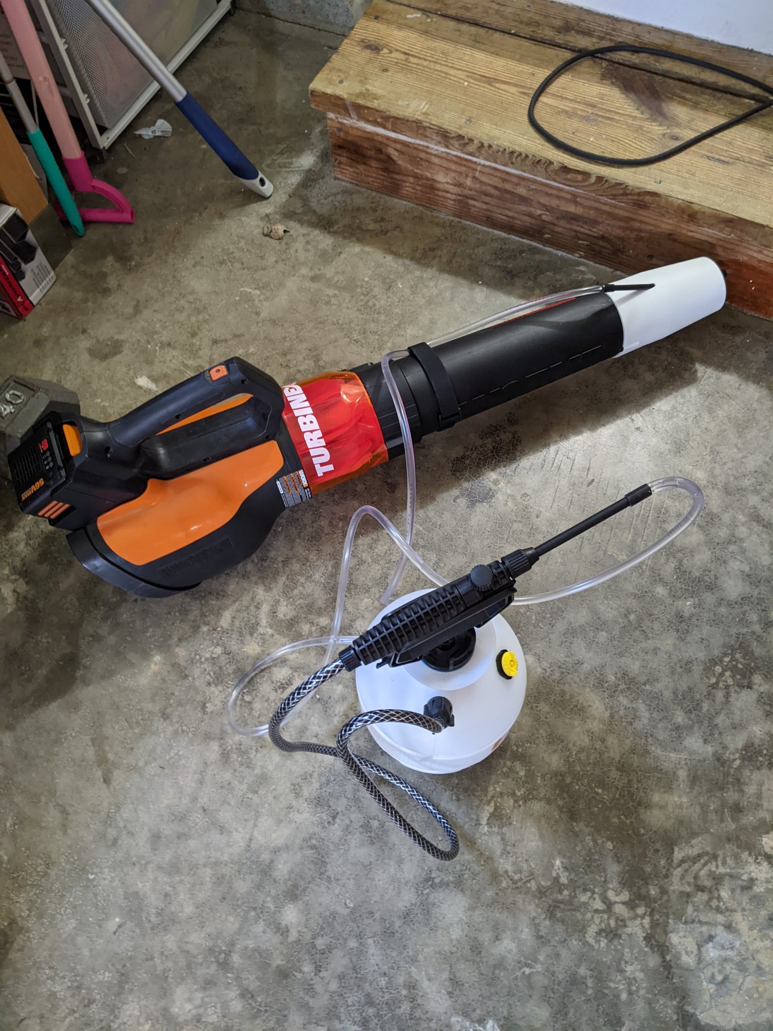 Phụ kiện Mosquito Mister cho máy thổi pin Worx