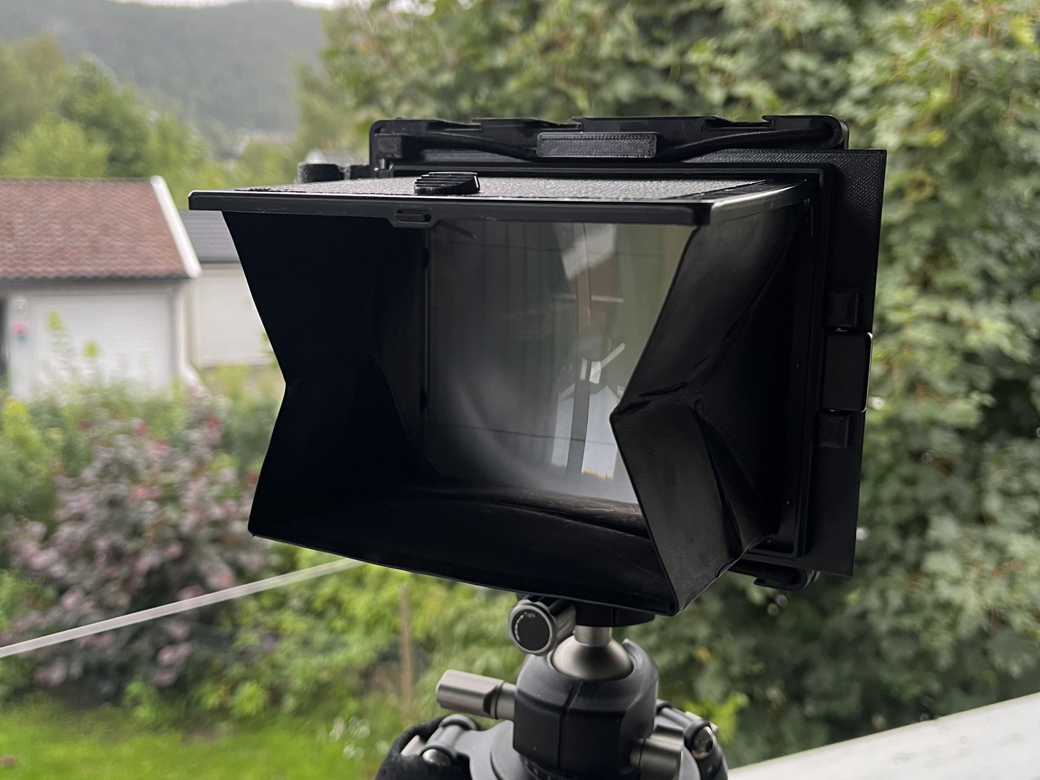 Kính ngắm và mặt kính thật 4x5 cho máy ảnh WillTravel