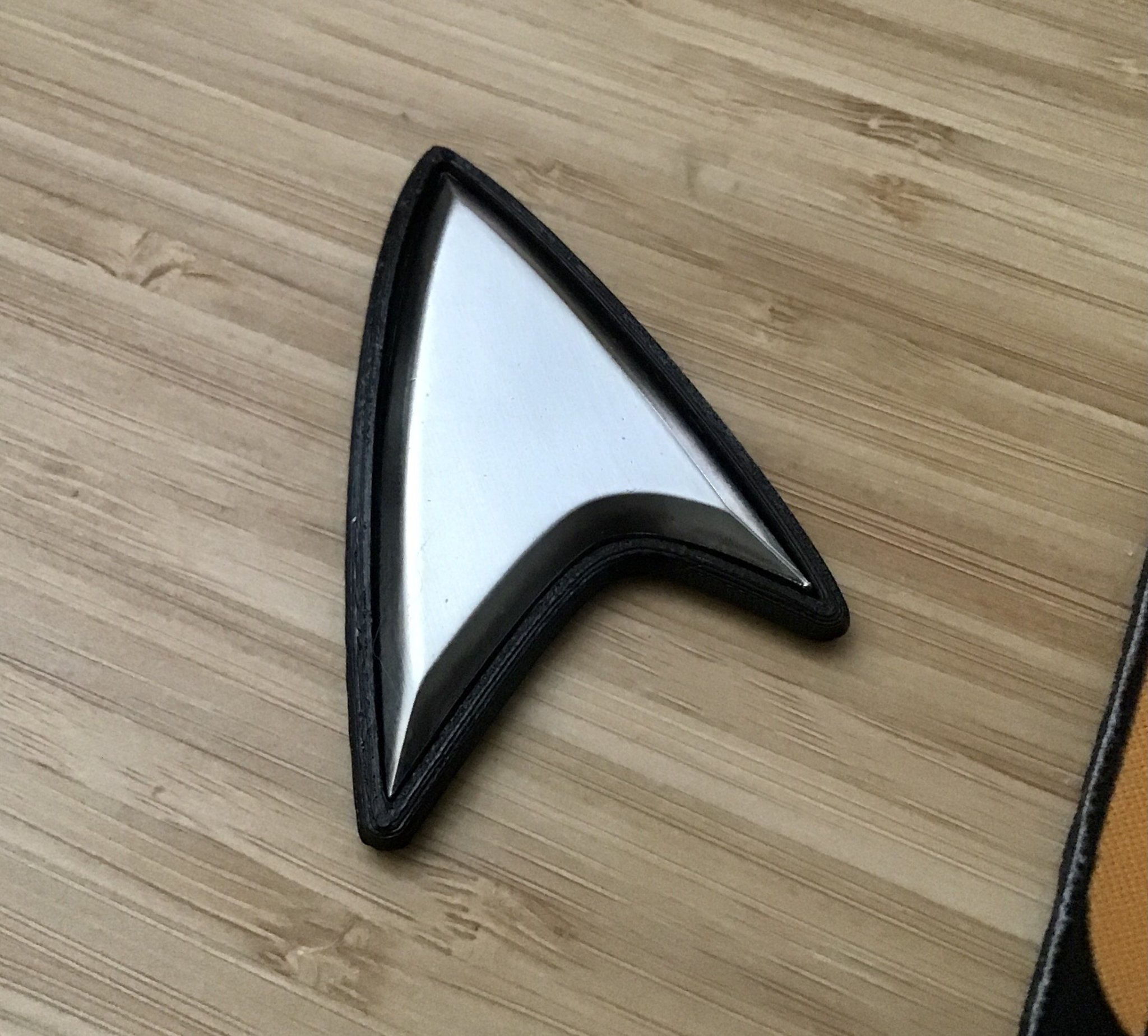 Khung cho huy hiệu Fansets Star Trek Lower Decks