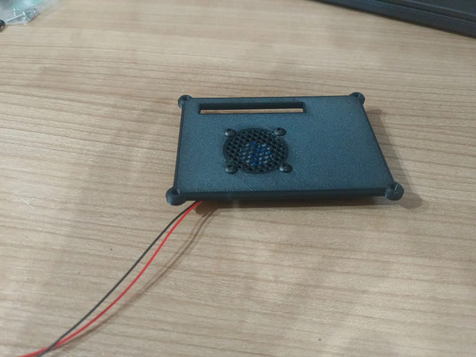 Vỏ máy tính Libre ROC-RK3328-CC (Renegade) với nắp vít