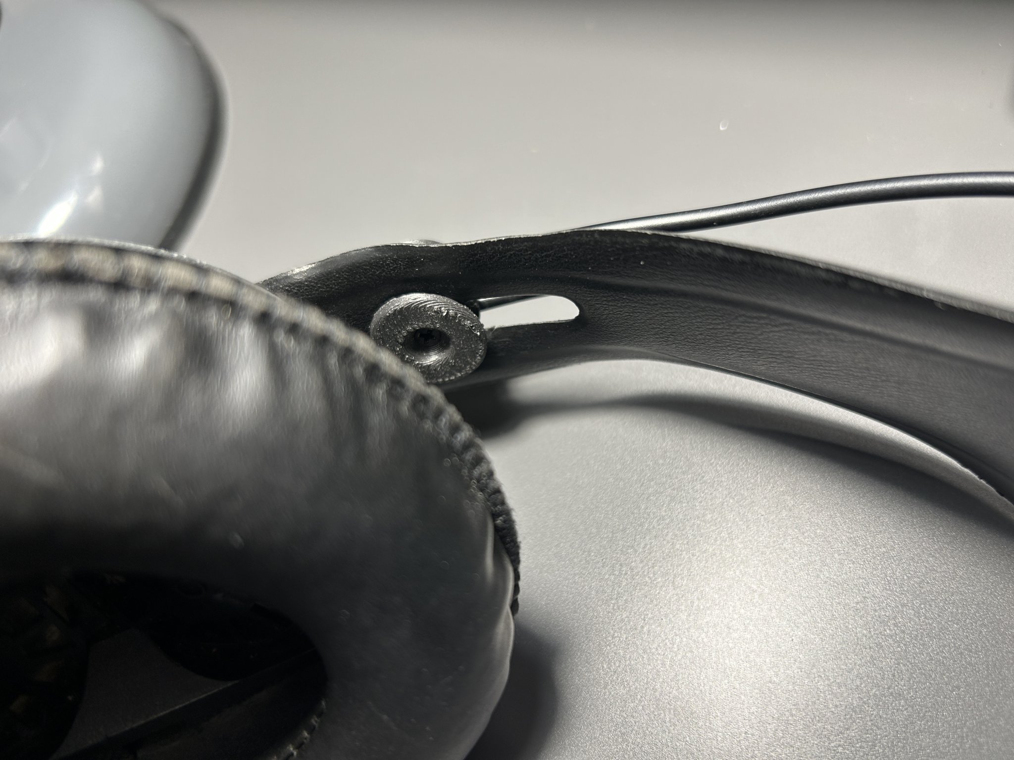 Thay thế thanh trượt cho tai nghe AKG