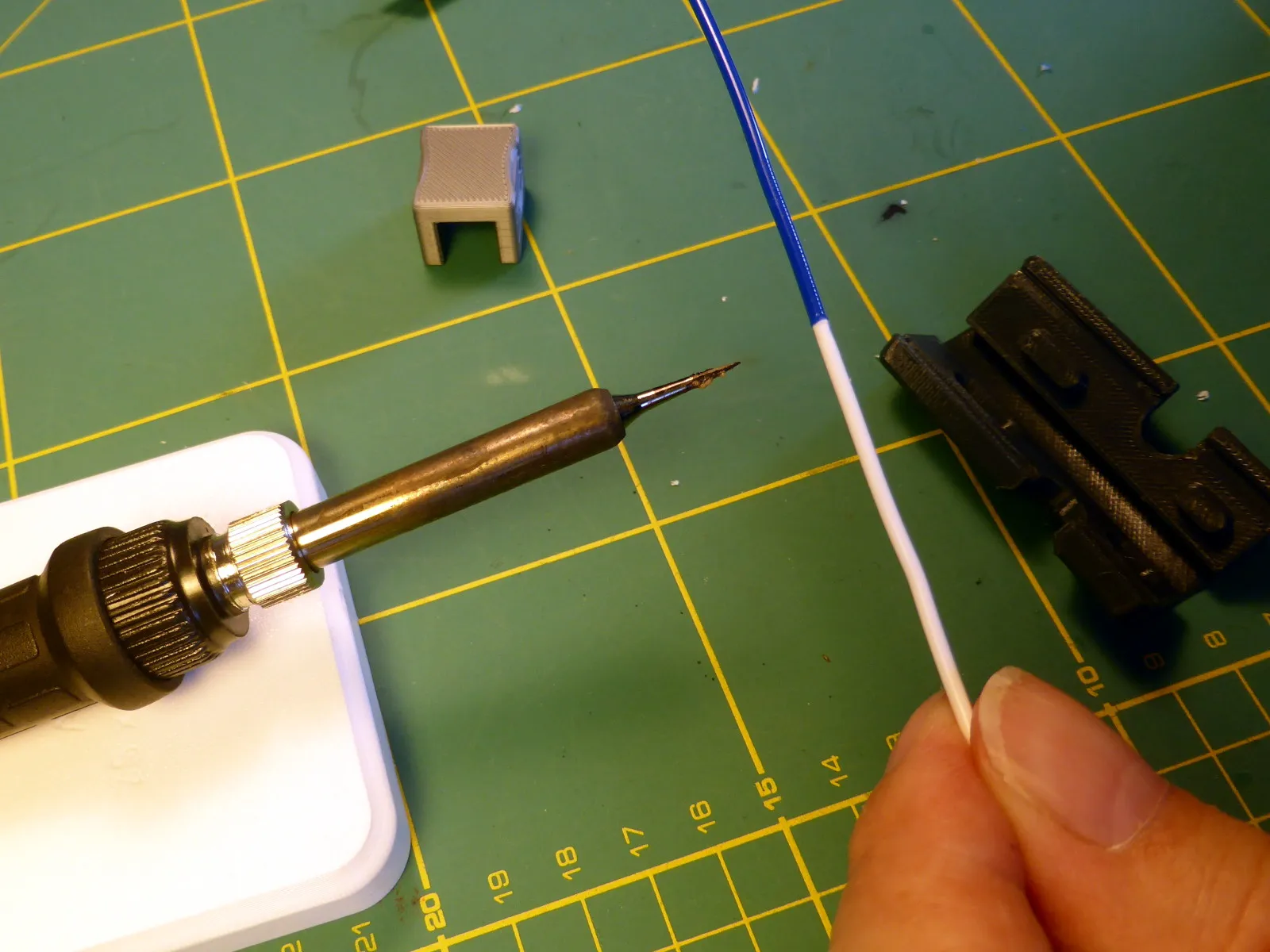 Công cụ nối filament đa màu sắc dễ sử dụng