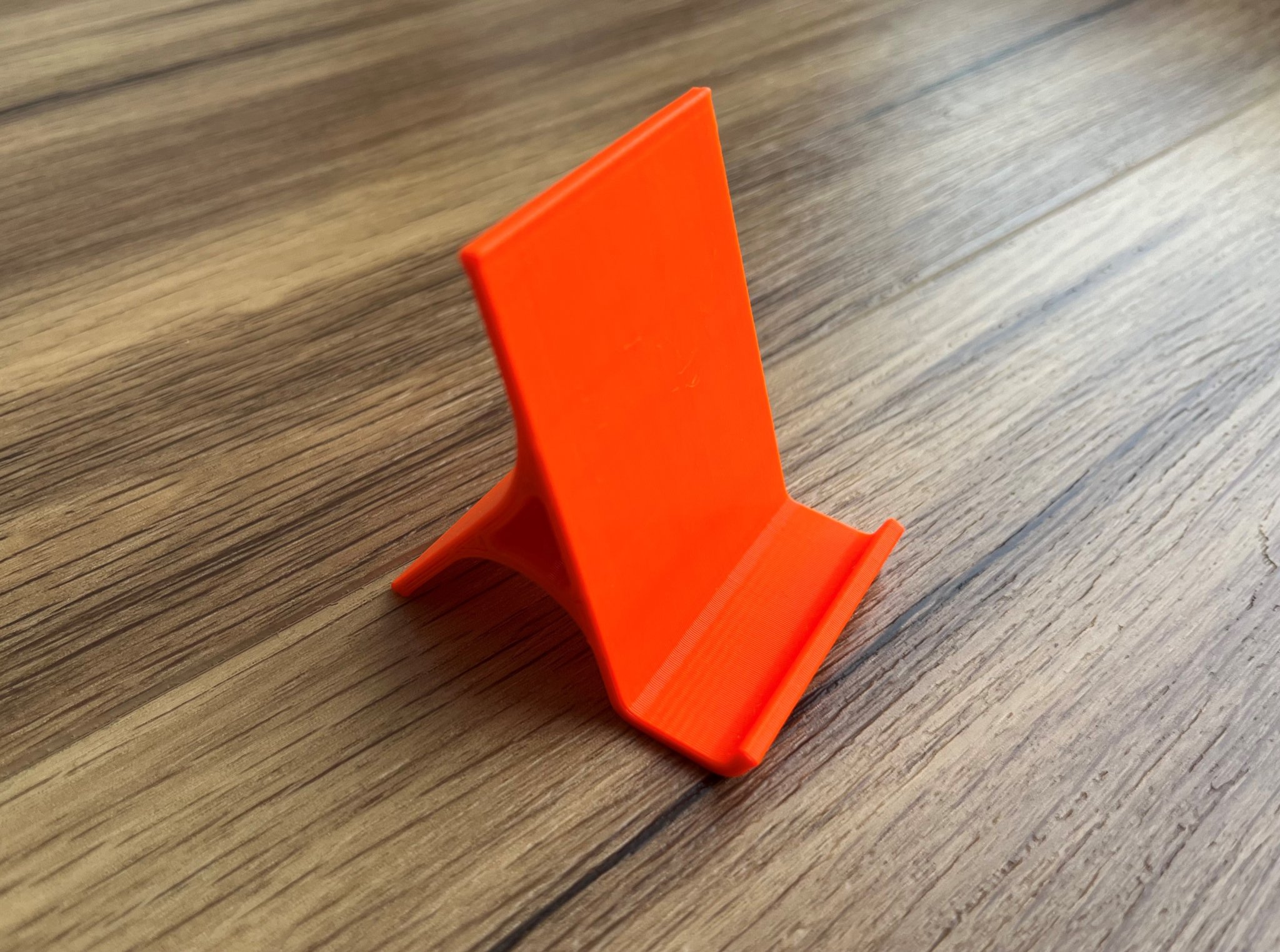 giá đỡ điện thoại đơn giản