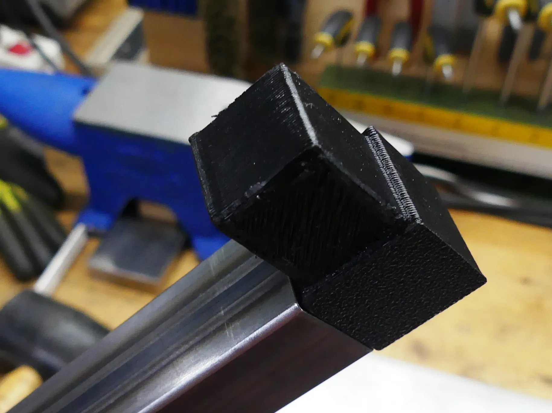 Kết nối cạnh cho ống vuông 20 x 20 x 1,5 mm