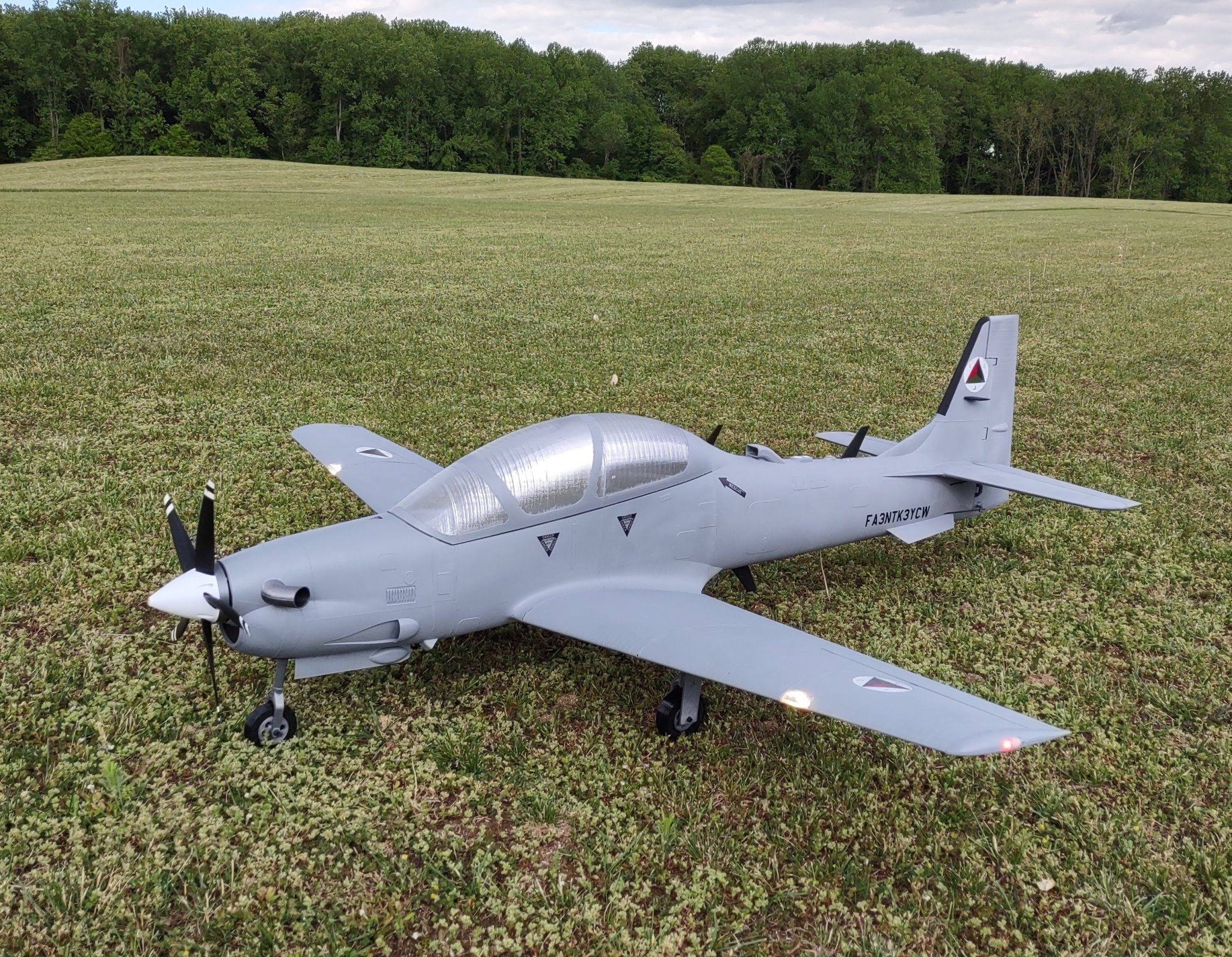 Spinner 5 cánh cho máy bay Planeprint Super Tucano