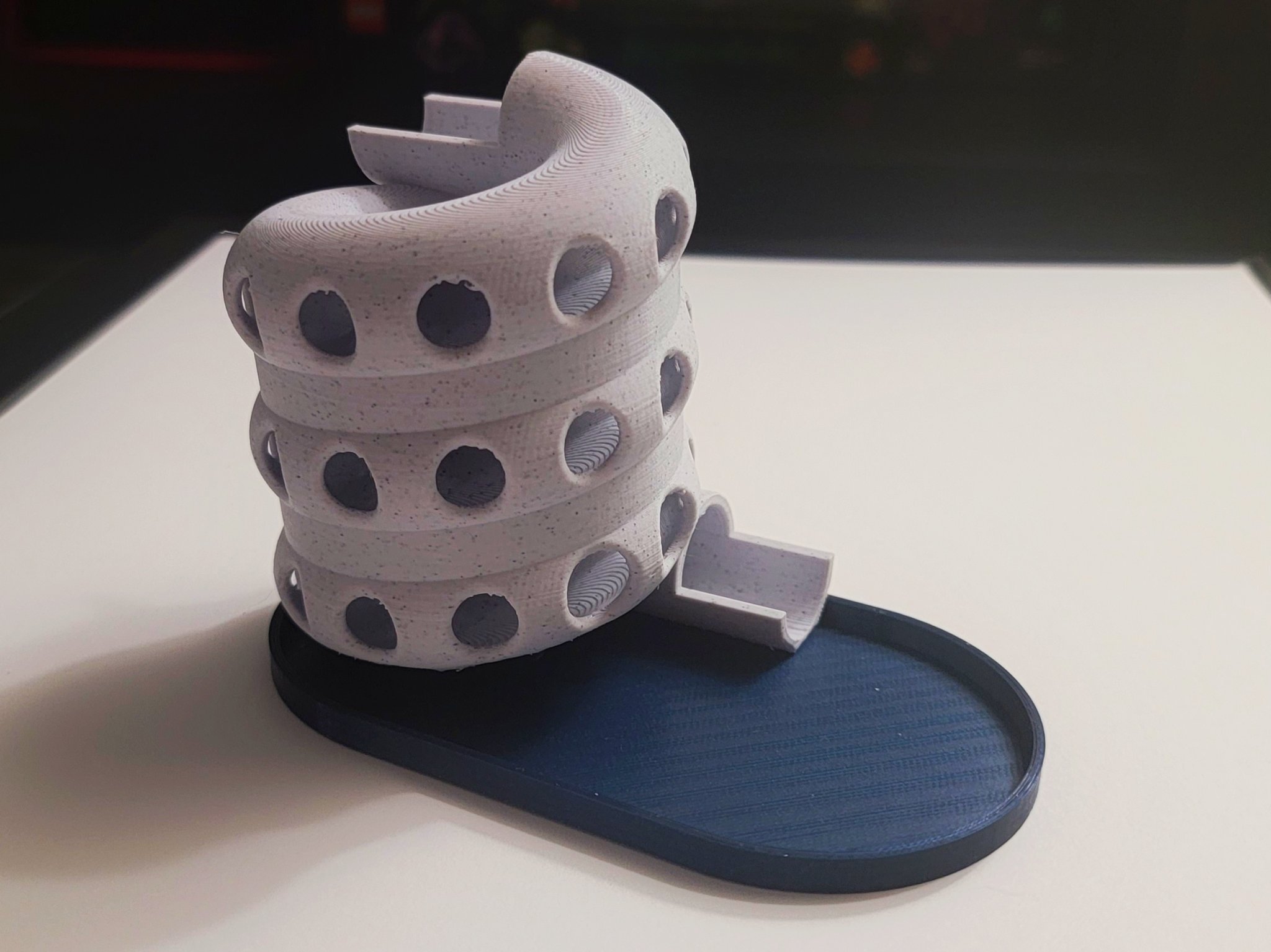 Giá đỡ cho phần cuộn bi xoắn của SmileyPrinter