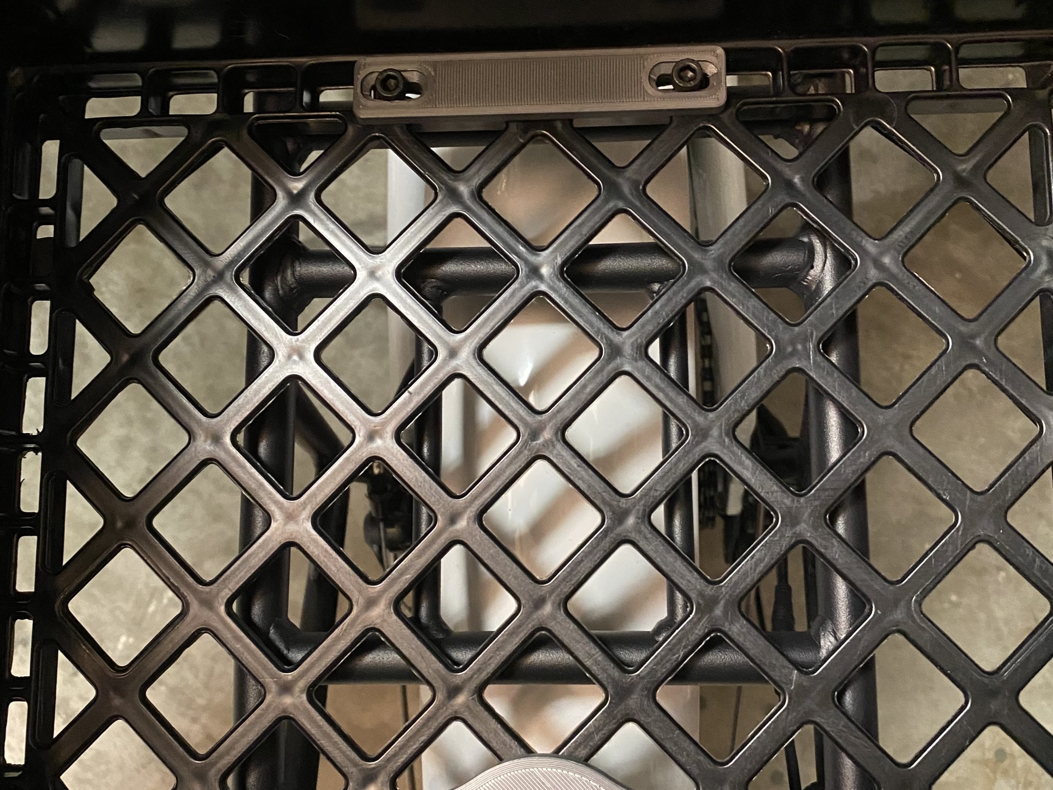 Giá đỡ thùng sữa cho giá sau xe đạp điện Lectric XP 2.0