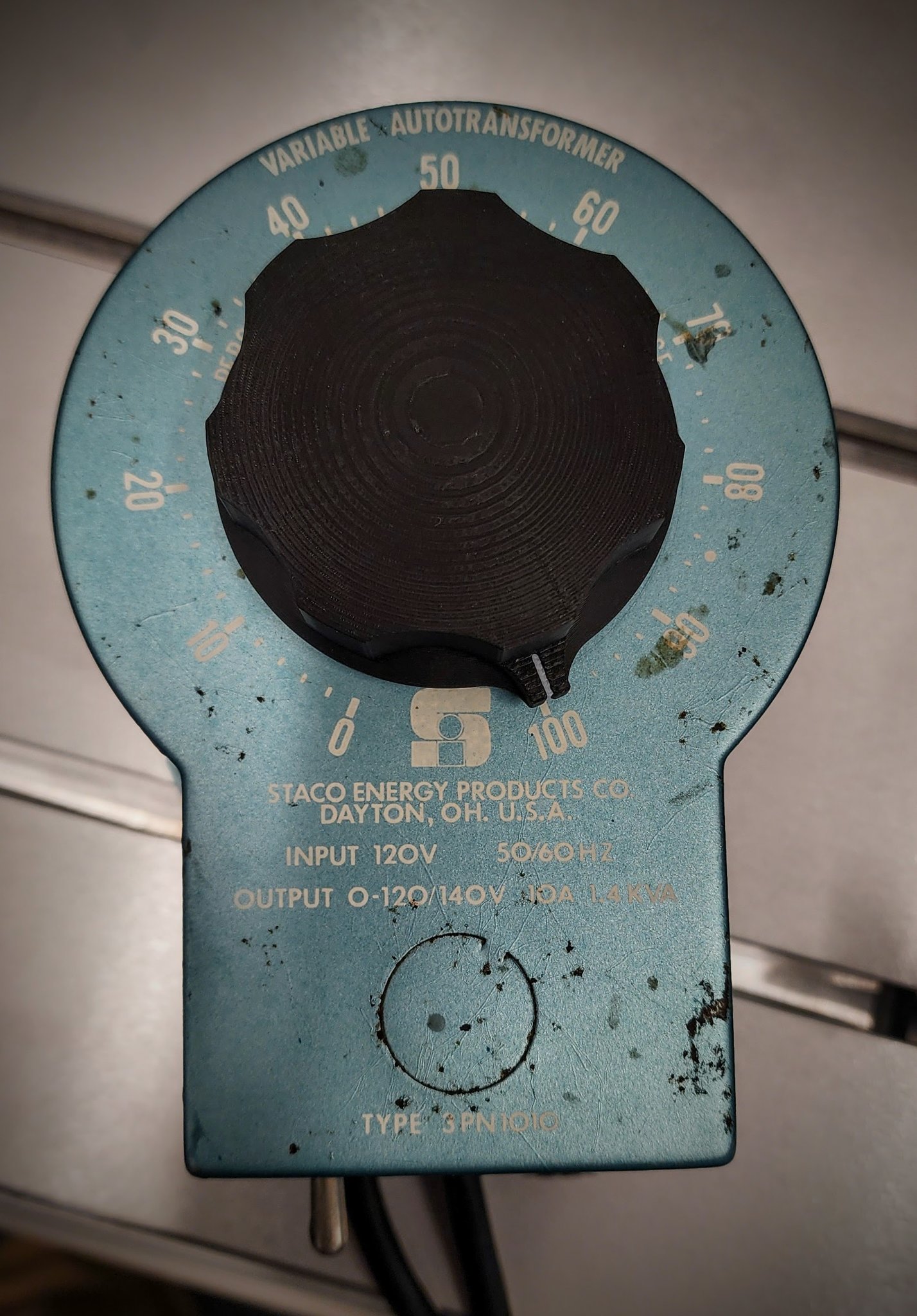 Núm điều chỉnh biến áp Staco 3PN1010 thay thế