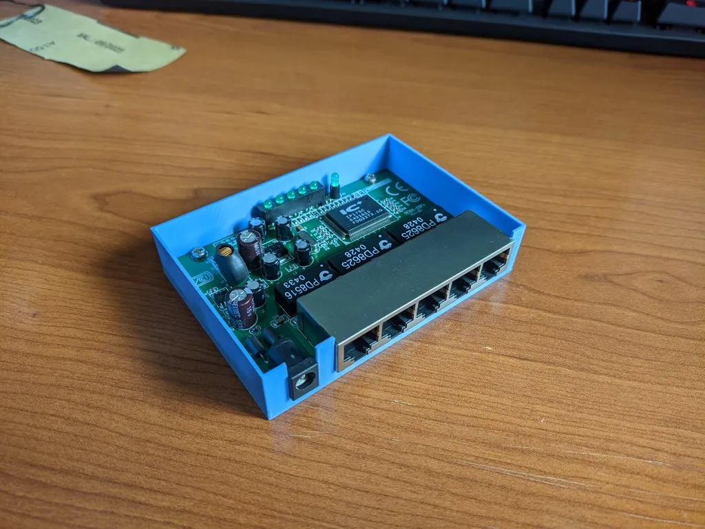 Vỏ bọc tùy chỉnh cho Switch Ethernet TRENDnet TE100-S5P+