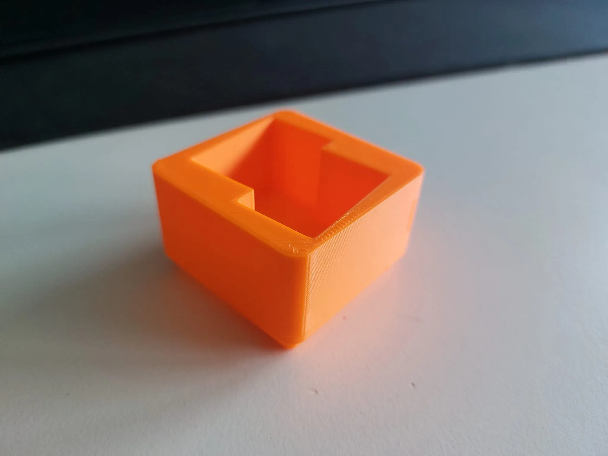 Giá đỡ pin 9V cho hệ thống lưu trữ Gridfinity