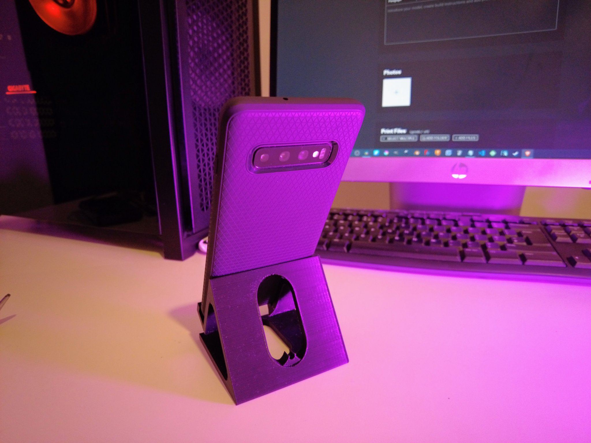 Giá đỡ điện thoại cho Samsung S10+