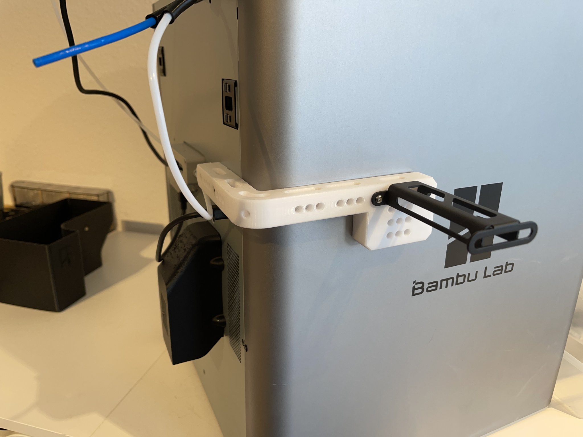 Bộ chuyển đổi giá đỡ cuộn cho lắp đặt bên tại Bambu Lab X1