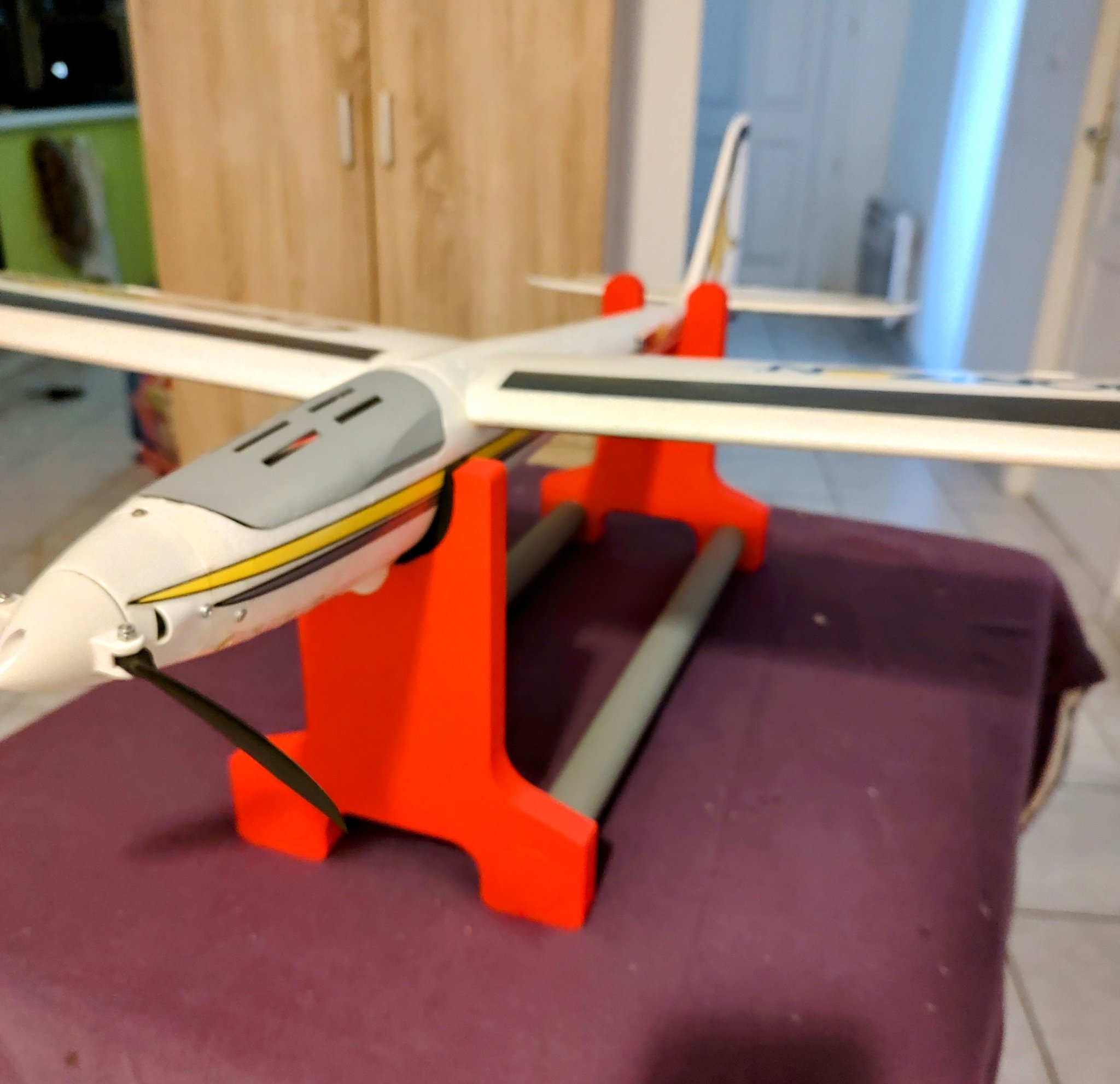 Giá đỡ bàn Conscendo Evolution cho mô hình RC