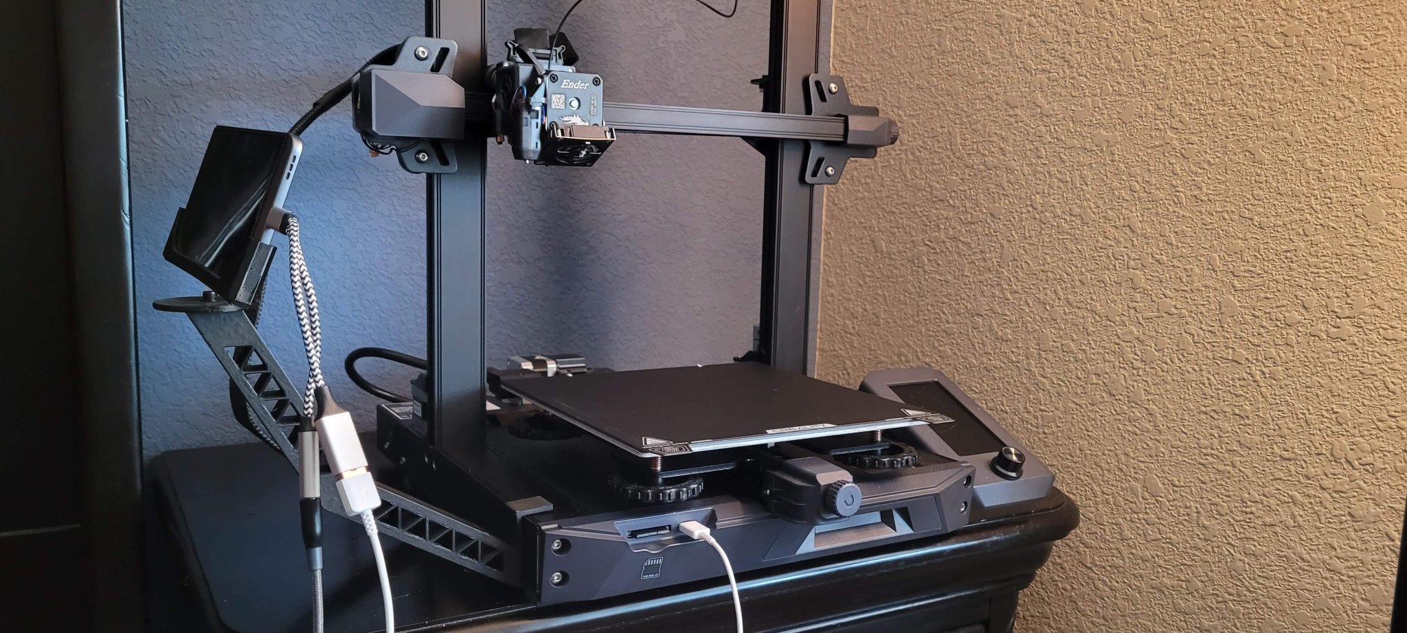 Giá đỡ điện thoại điều chỉnh cho Ender-3 S1 chạy Octo4A