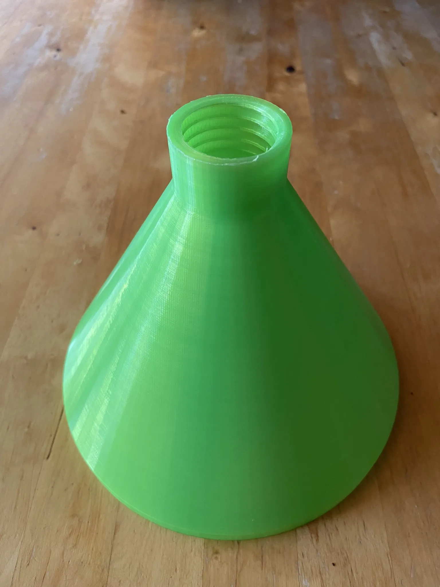 Máy hút bụi làm sạch quả việt quất nhanh chóng và dễ dàng